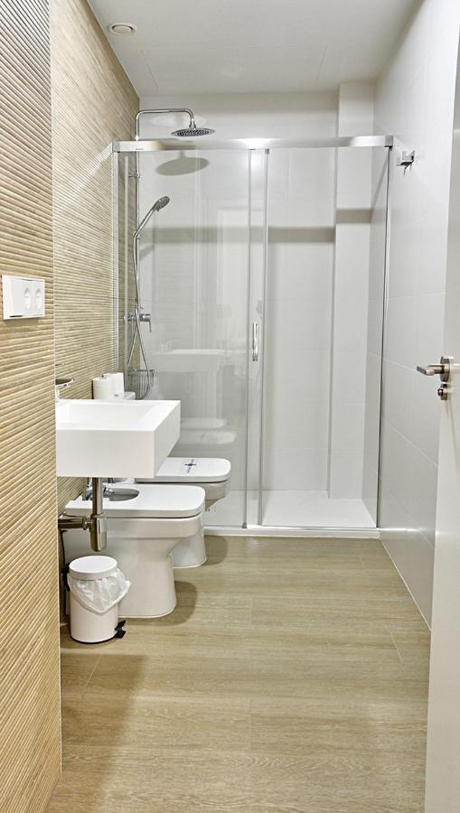 Apartamento De Dos Dormitorios En Triana Sevilla Bagian luar foto